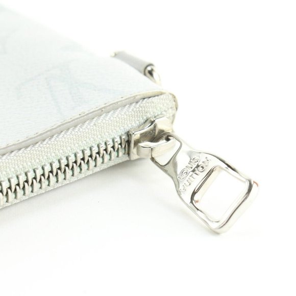 Louis Vuitton White Monogram Antarctica Zip Pouch O-Case Toiletry Clutch 1LK0425 - Picture 8 of 12